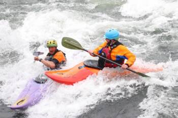 Activité sportive en kayak à Pont-de-Roide-Vermondans