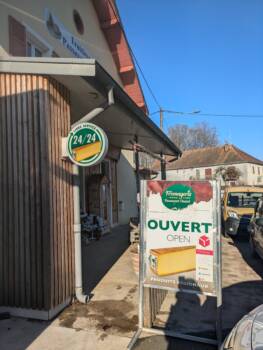 Boutique fruitière à comté de Passavant - 2025 - OT Doubs Baumois (1)