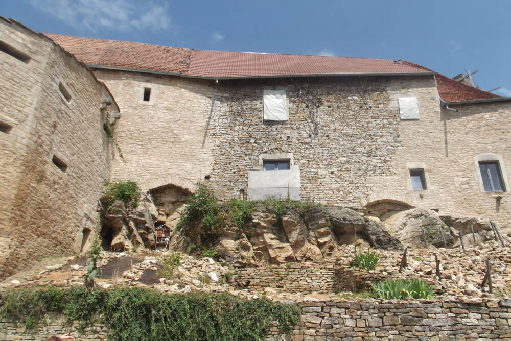 Le Château depuis les douves